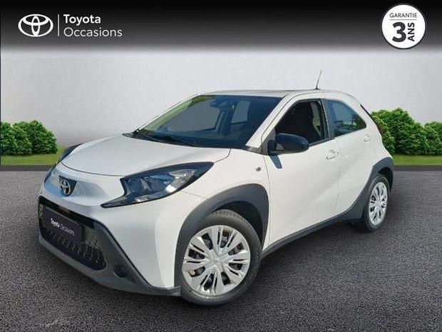 Blanc Utilisé 2023 Toyota Aygo Citadine | 15 490 € (Prix juste) - Image 1/4