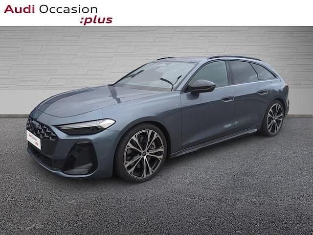 Bleu horizon métallisé Utilisé 2025 Audi A5 Design Coupé | 68 990 € - Image 1/4