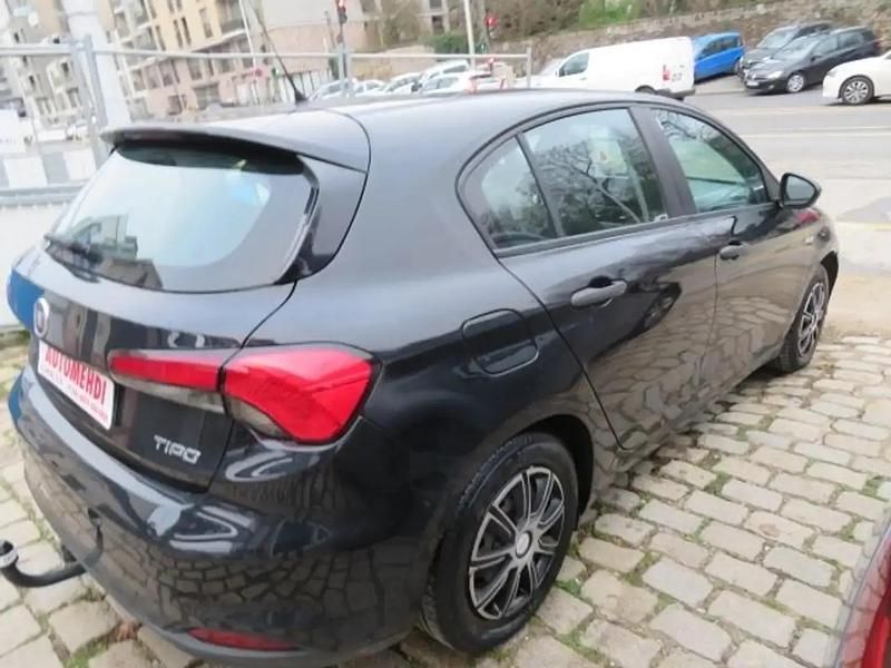 Occasion Fiat Tipo Easy 97 ch (71 kW) 2018 Noir Berline