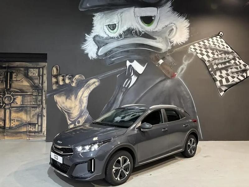Gris Occasion 2022 Kia XCeed Active SUV | 21 490 € (Prix juste) - Image 1/4