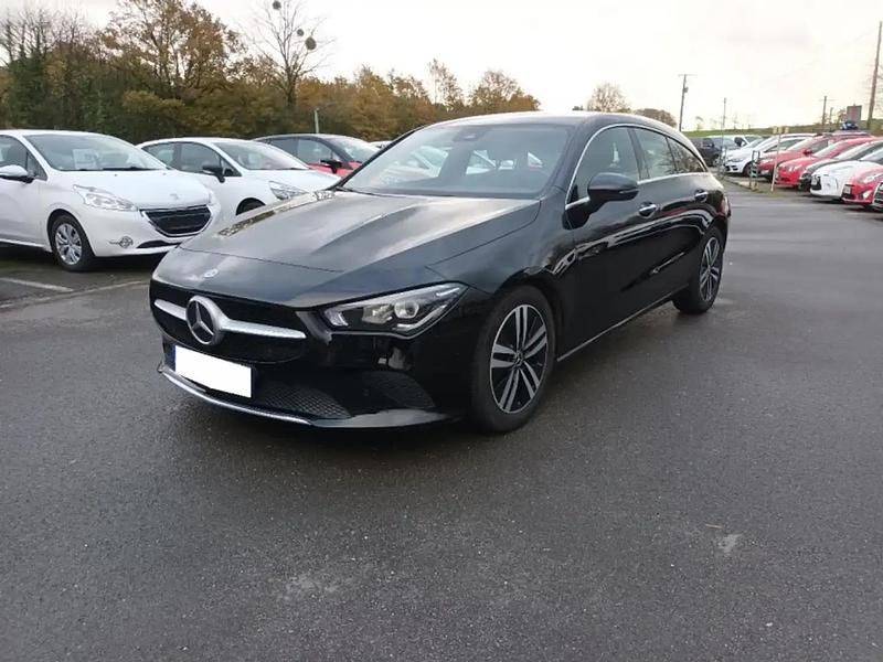Noir Occasion 2022 Mercedes CLA200 Progressive Break | 31 990 € (Prix juste) - Image 1/4