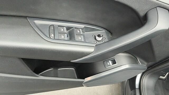 Occasion Audi Q5 S-Line 163 ch (119 kW) 2022 Gris daytona nacré SUV