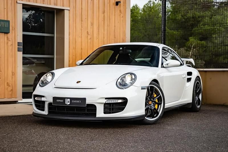 Blanc Utilisé 2008 Porsche 911 GT2 Coupé | 189 900 € - Image 1/4