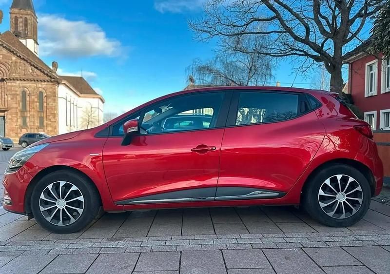Occasion Renault Clio IV 76 ch (55 kW) 2018 Rouge Berline