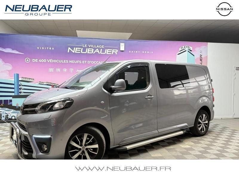 Gris platinium métallisé Utilisé 2022 Toyota Proace Business Edition Van | 29 890 € (Prix assez cher) - Image 1/4