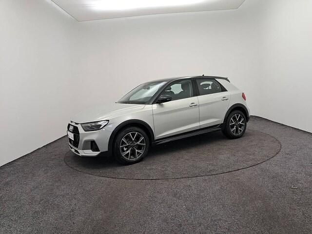 Gris Utilisé 2025 Audi A1 S-Line Citadine | 33 290 € (Prix cher) - Image 1/4