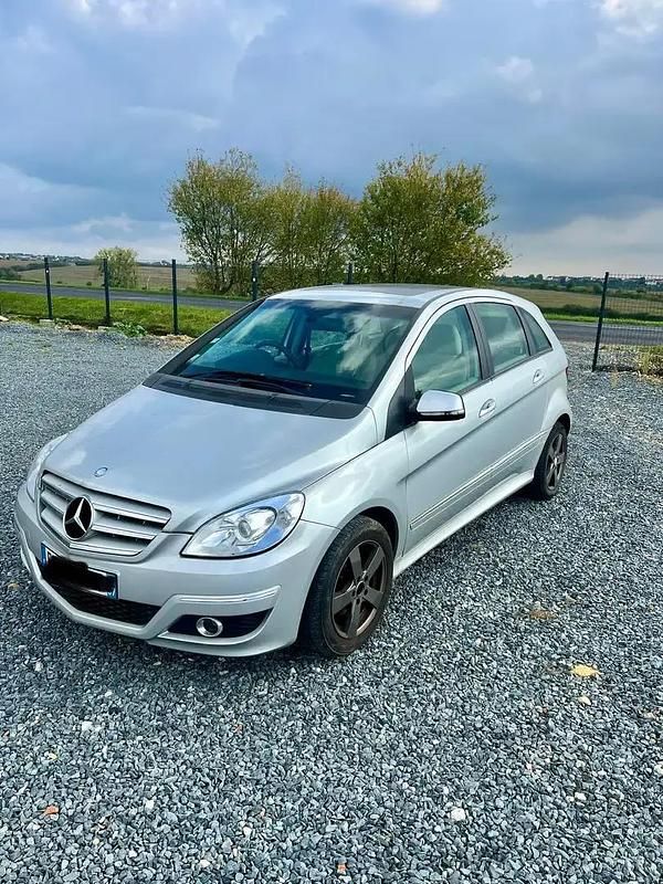 Occasion Mercedes B180 109 ch (80 kW) 2010 Monospace