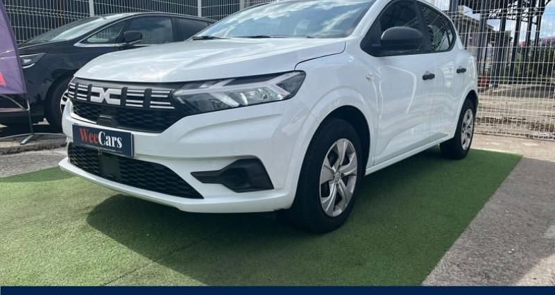 Utilisé 2023 Dacia Sandero Essentiel Citadine | 12 490 € (Bon prix) - Image 1/4