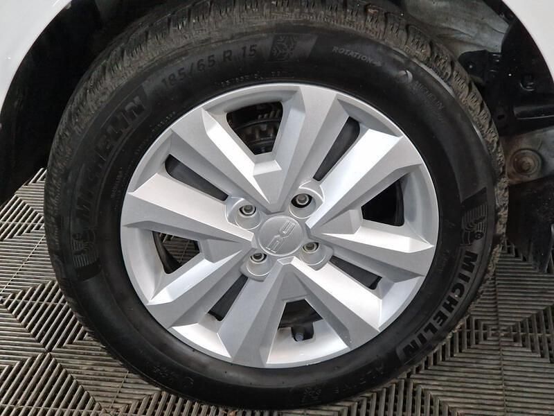 Occasion Dacia Sandero Expression 2024 Blanc Citadine