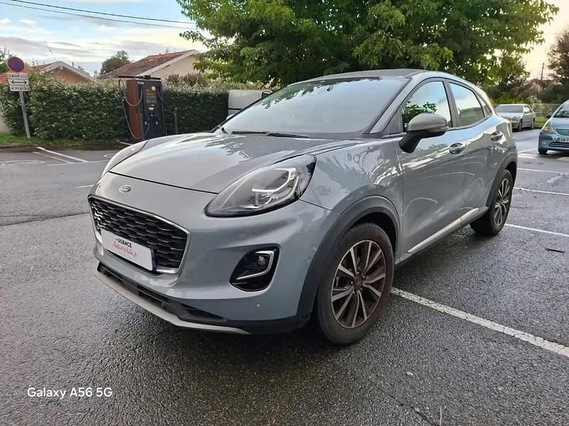 Gris Utilisé 2021 Ford Puma Gen-E Titanium SUV | 17 490 € (Prix juste) - Image 1/4