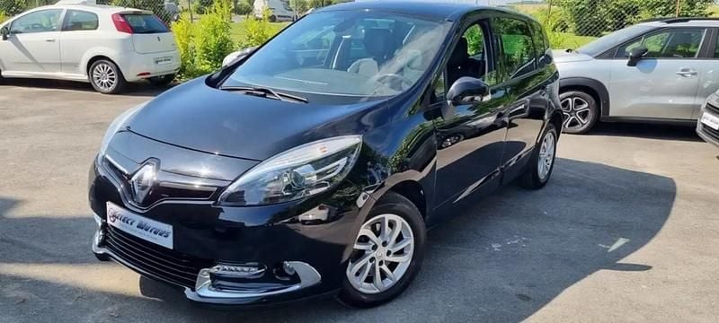 Noir Utilisé 2013 Renault Scénic III Dynamique Monospace | 7 990 € (Bon prix) - Image 1/4