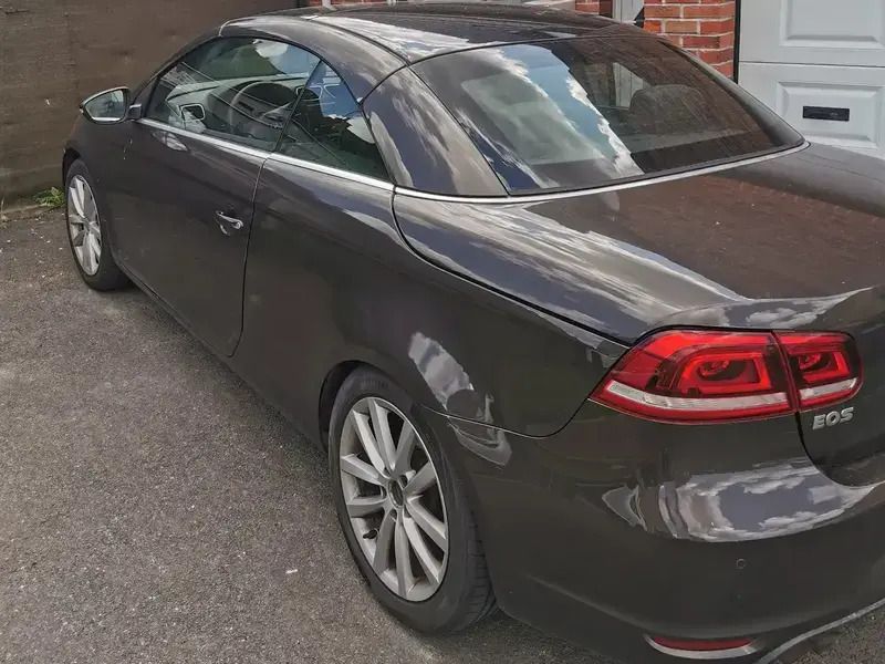 Brun Utilisé 2011 VW Eos Sportline Cabriolet | 6 500 € - Image 1/4