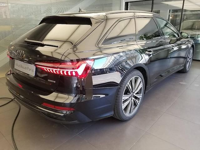 Occasion Audi A6 Competition 265 ch (194 kW) 2024 Noir mythe métallisé Break
