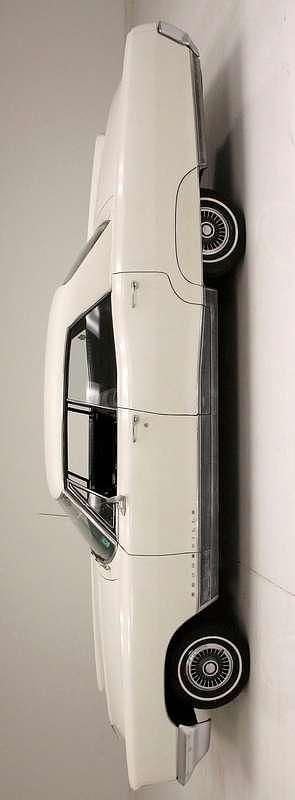 Occasion Pontiac Bonneville 325 ch (239 kW) 1966 Blanc Berline