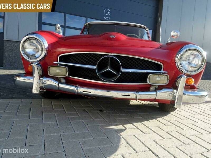 Rouge Occasion 1957 Mercedes 190 Berline | 68 950 € - Image 1/4
