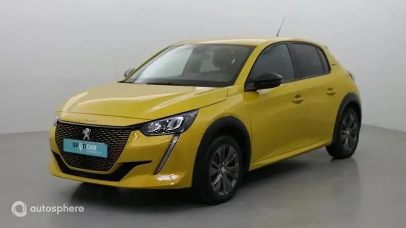 Jaune Utilisé 2022 Peugeot e-208 Style Citadine | 15 999 € (Bon prix) - Image 1/4