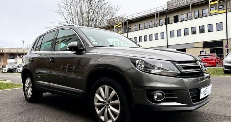 Occasion VW Tiguan Sportline 141 ch (103 kW) 2013 Gris SUV