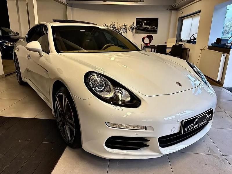 Blanc Occasion 2015 Porsche Panamera Edition Berline | 31 999 € - Image 1/4