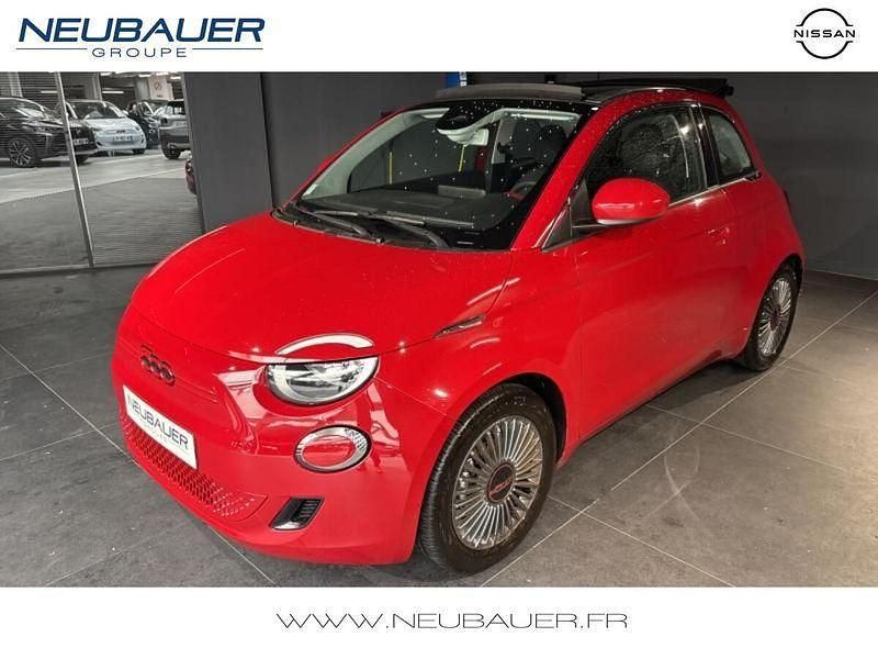 Red by (red) pastel Utilisé 2021 Fiat 500e Red Cabriolet | 13 970 € (Prix juste) - Image 1/4