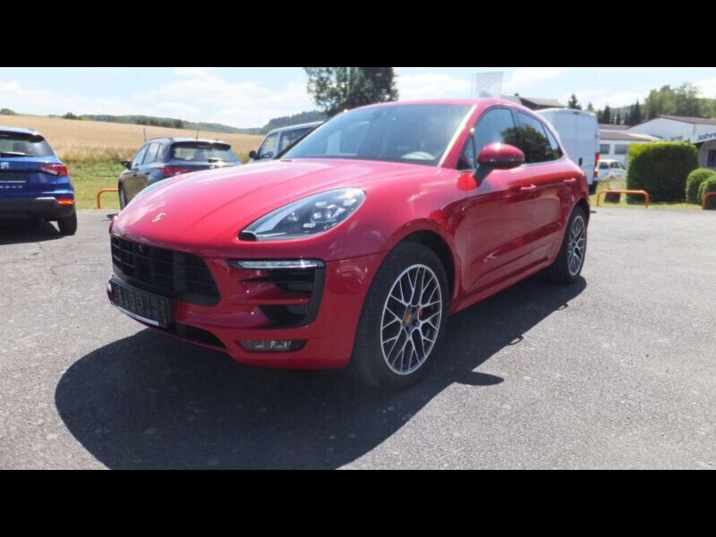 Rouge Utilisé 2017 Porsche Macan GTS SUV | 67 990 € (Prix cher) - Image 1/4