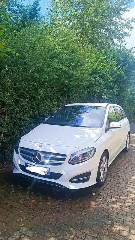 Utilisé 2015 Mercedes B200 Business Monospace | 9 000 € - Image 1/4