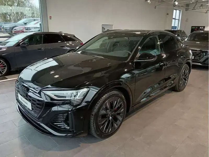 Noir Nouvelle 2025 Audi Q8 e-tron S-Line SUV | 75 896 € - Image 1/4