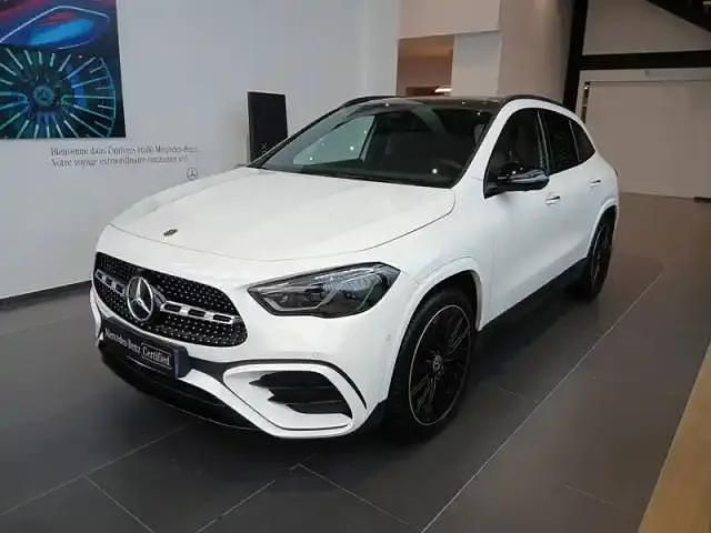 Occasion Mercedes GLA200 152 ch (111 kW) 2025 Polar white SUV