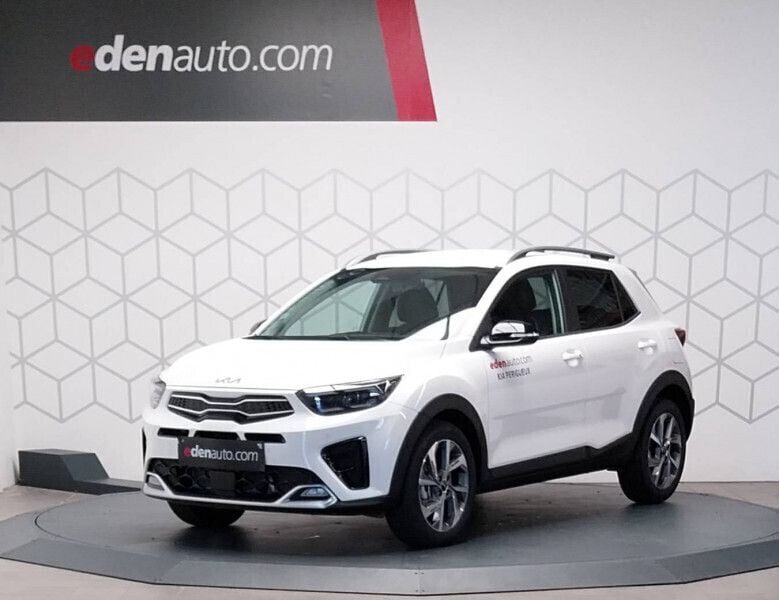 Blanc Utilisé 2024 Kia Stonic GT-Line SUV | 19 500 € (Prix juste) - Image 1/4
