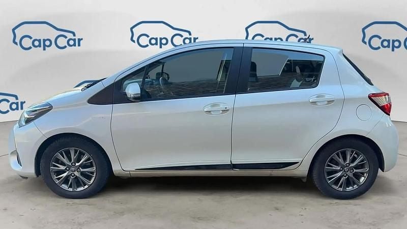 Occasion Toyota Yaris Hybrid 75 ch (55 kW) 2017 Blanc Citadine