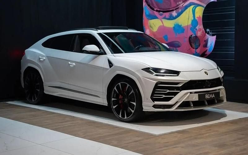 Blanc Occasion 2022 Lamborghini Urus SUV | 239 980 € (Super prix) - Image 1/4