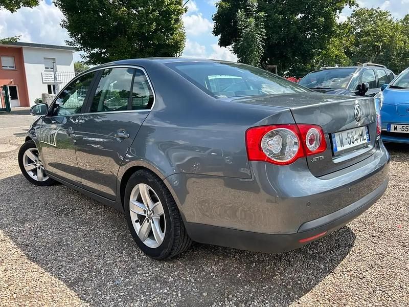 Occasion VW Jetta 140 ch (102 kW) 2007 Gris Berline