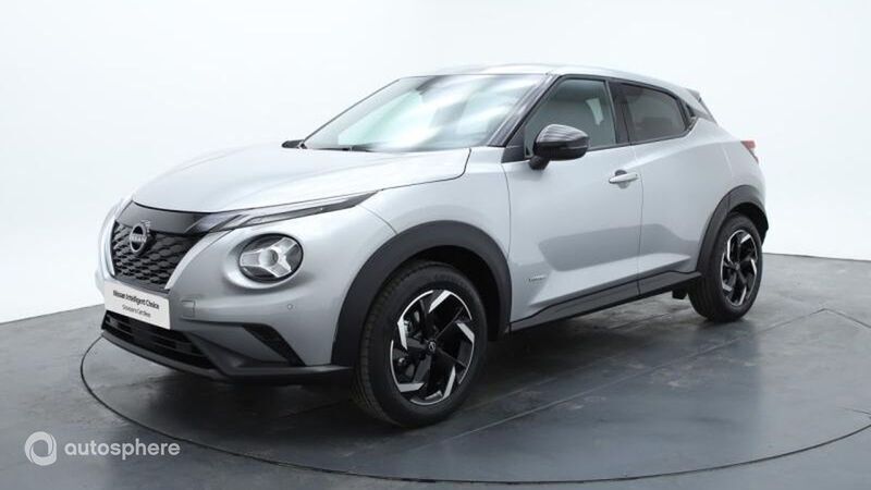 Gris Utilisé 2024 Nissan Juke N-Connecta SUV | 20 980 € (Super prix) - Image 1/4