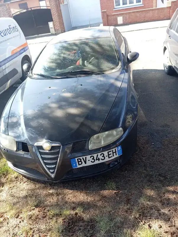 Utilisé 2005 Alfa Romeo GT Distinctive Coupé | 1 500 € - Image 1/4