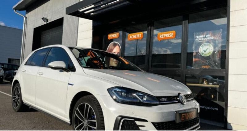 Utilisé 2018 VW Golf VII GTE Berline | 17 975 € (Prix juste) - Image 1/4