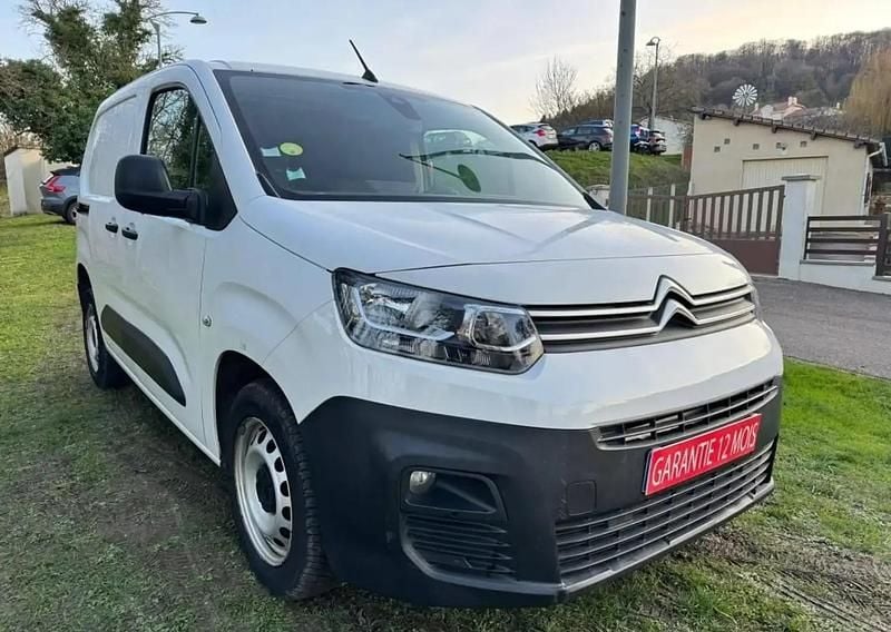 Jaune Occasion 2019 Citroën Berlingo Monospace | 9 990 € - Image 1/4