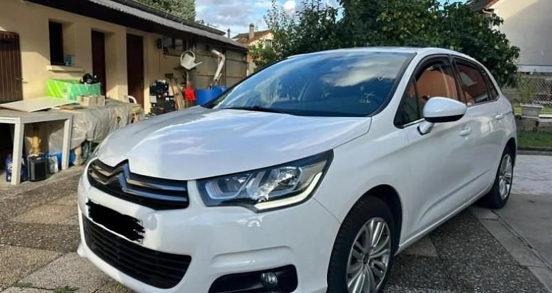 Blanc Occasion 2016 Citroën C4 Berline | 5 990 € (Prix juste) - Image 1/4
