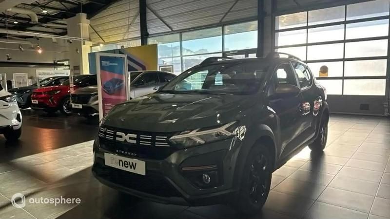 Gris Utilisé 2025 Dacia Sandero Extreme Berline | 17 499 € (Prix juste) - Image 1/4