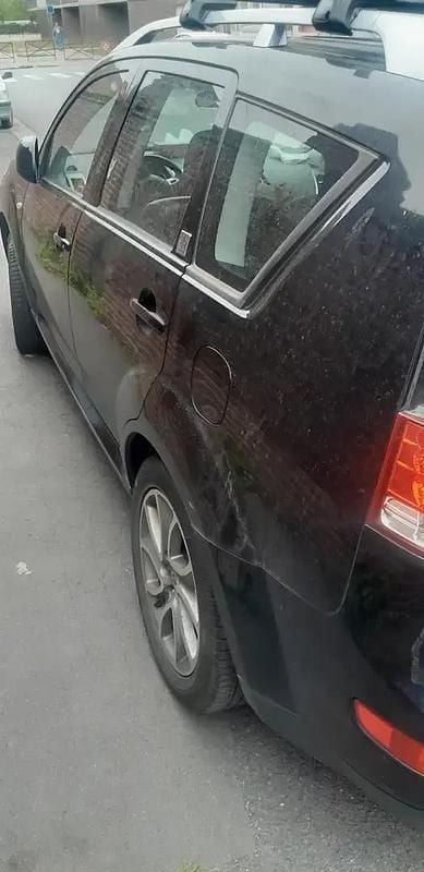 Noir Occasion 2008 Citroën C-Crosser Attraction SUV | 4 900 € - Image 1/4