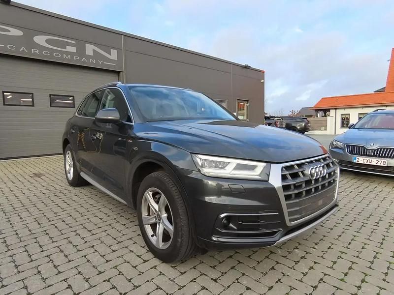 Gris Occasion 2017 Audi Q5 Sport SUV | 18 900 € (Prix juste) - Image 1/4