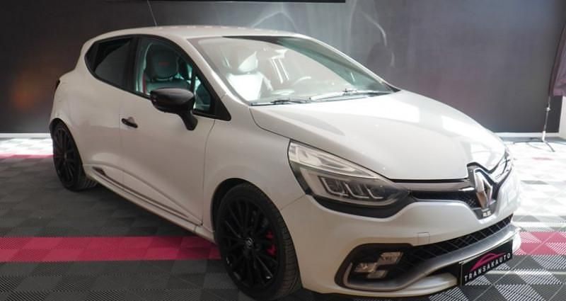 Occasion Renault Clio IV Trophy 220 ch (161 kW) 2016 Citadine