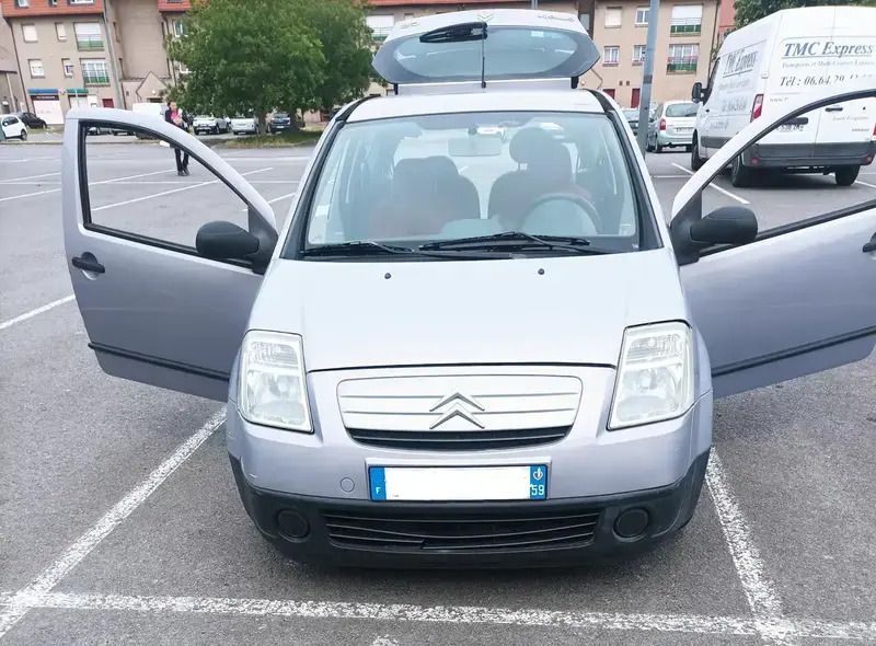 Utilisé 2004 Citroën C2 Exclusive Citadine | 3 500 € (Prix assez cher) - Image 1/4
