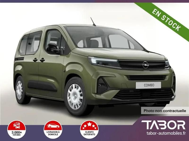 Nouvelle Opel Combo Style 102 ch (75 kW) 2025 Vert Berline