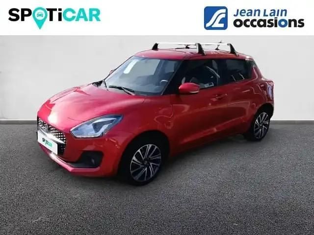 Rouge Occasion 2021 Suzuki Swift Berline | 14 974 € (Prix juste) - Image 1/4