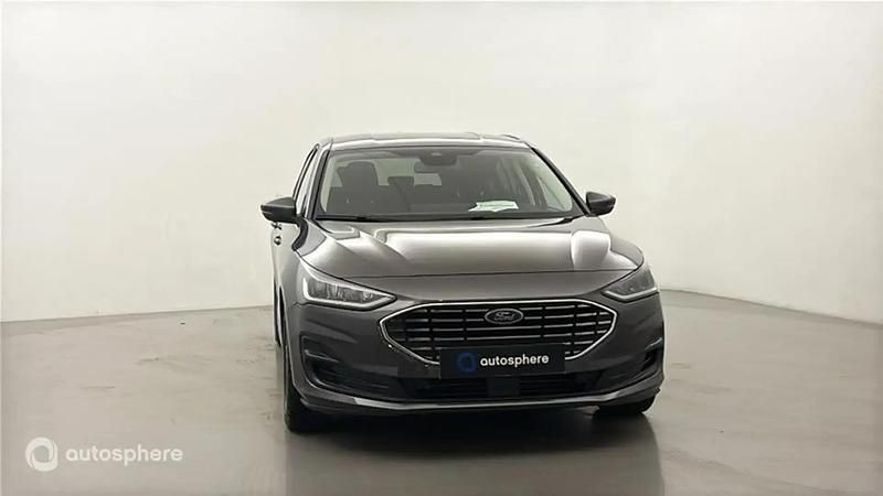 Occasion Ford Focus Titanium 126 ch (92 kW) 2023 Rouge Berline