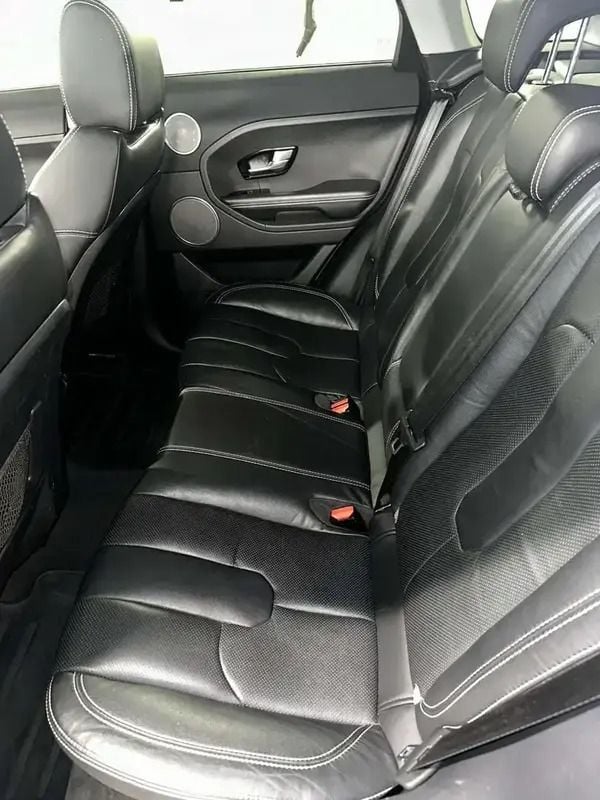 Image 2/4