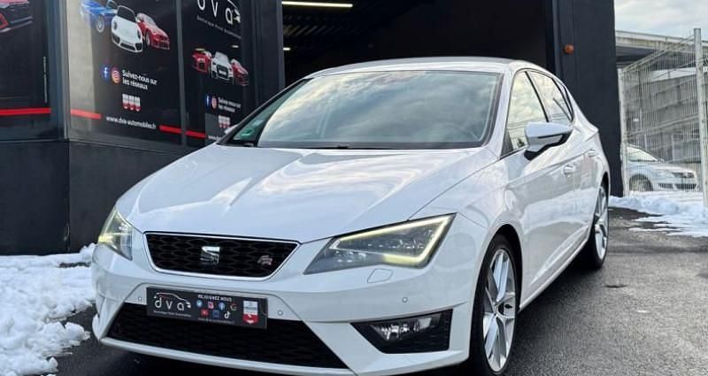 Blanc Utilisé 2016 Seat Leon FR Berline | 16 990 € (Prix cher) - Image 1/4