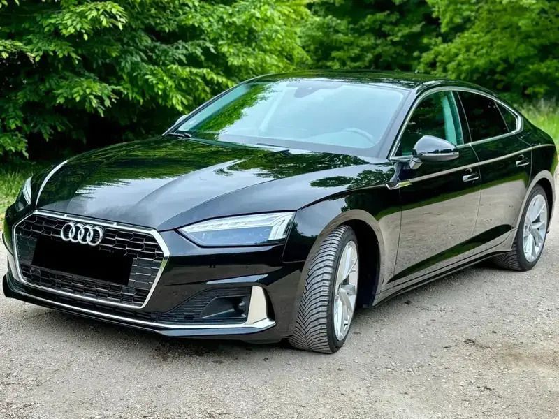 Noir Utilisé 2021 Audi A5 Design Coupé | 31 590 € - Image 1/4