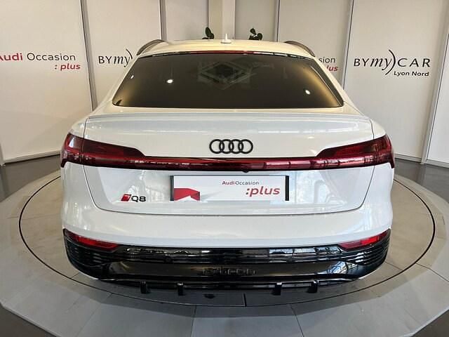 Occasion Audi Q8 Sportback e-tron S-Line 300 kW (408 ch) 2024 Blanc glacier métallisé SUV