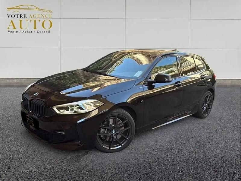 Noir Utilisé 2021 BMW 120 Sport Line Citadine | 28 990 € (Prix assez cher) - Image 1/4