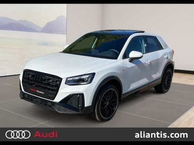 Blanc glacier métallisé Utilisé 2024 Audi Q2 S-Line SUV | 43 886 € - Image 1/4